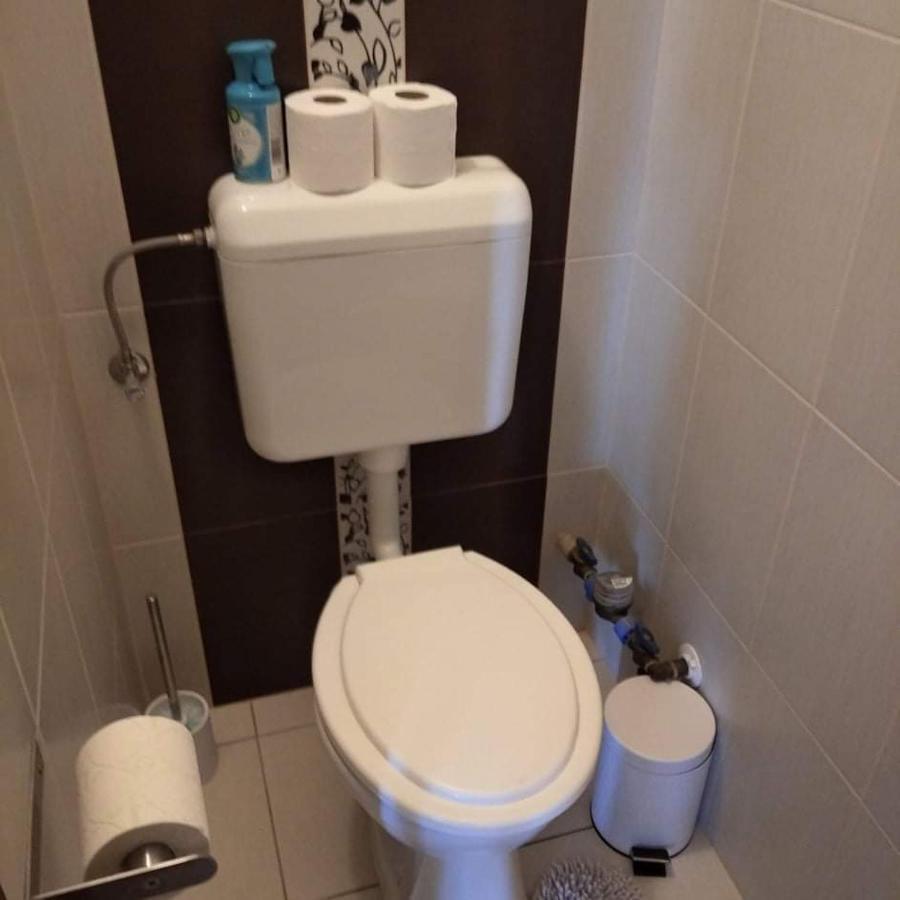 Tahiti Apartman ハイデゥソボスロー エクステリア 写真