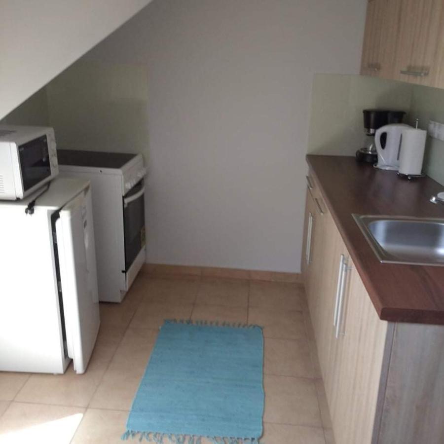 Tahiti Apartman ハイデゥソボスロー エクステリア 写真